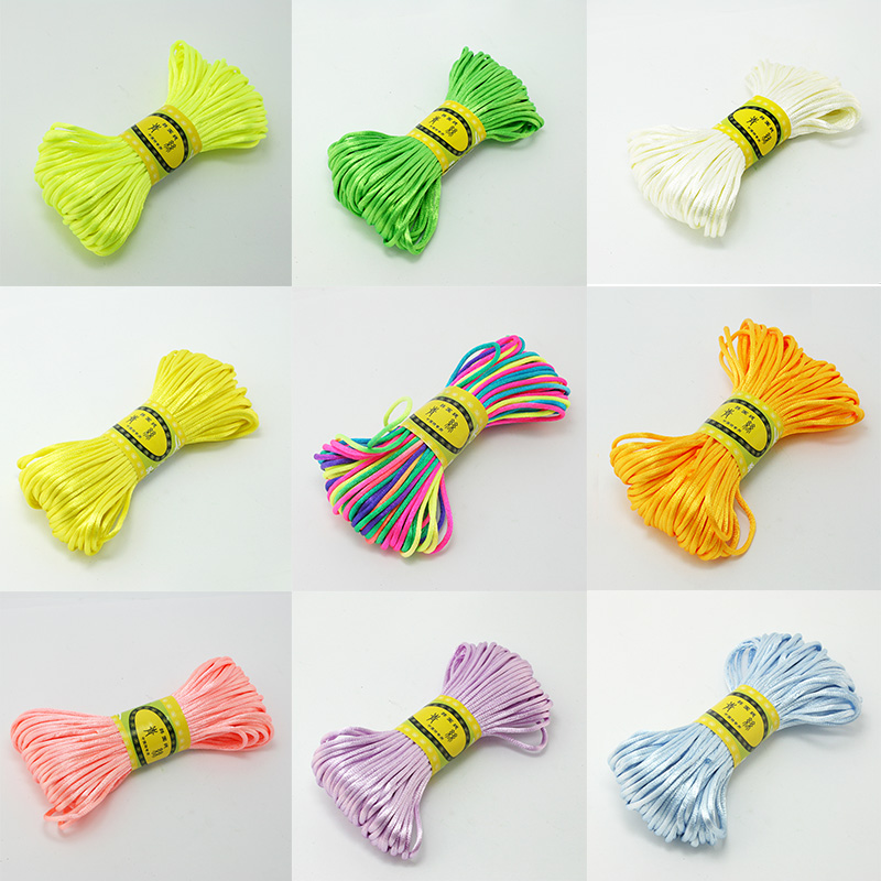 2.5 millimetri 20m Satin Ratta - Knotting Cord Silk recensione e prezzo